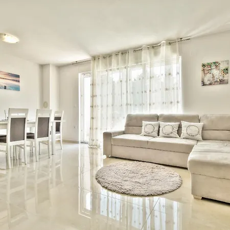 Apartment Dolce Zambratija (Istria)